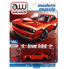 Машинка Auto World 2019 Dodge Challenger R/T Scat Pack Red (2022 Modern Muscle - Release 3)
