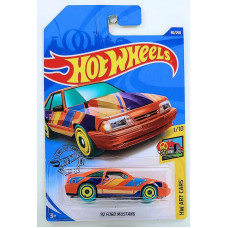 Машинка Hot Wheels '92 Ford Mustang (2020 Базовая - HW Art Cars)