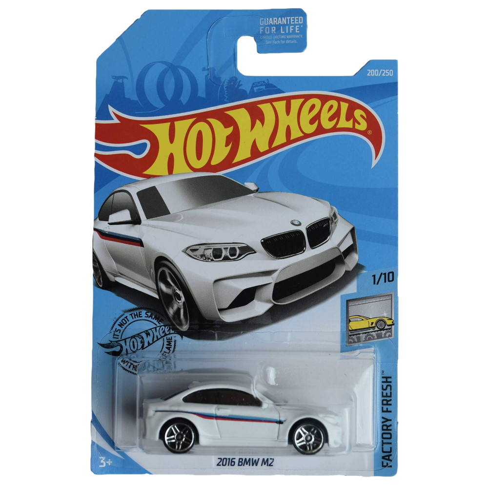 Машинка Hot Wheels 2016 BMW M2 (2019 Базовая - Factory Fresh)