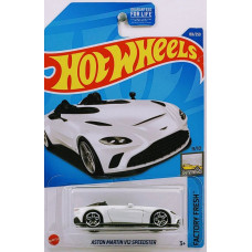 Машинка Hot Wheels Aston Martin V12 Speedster (2022 Базовая - Factory Fresh)