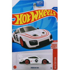 Машинка Hot Wheels Porsche 935 (2022 Target Exclusive - Red Edition)